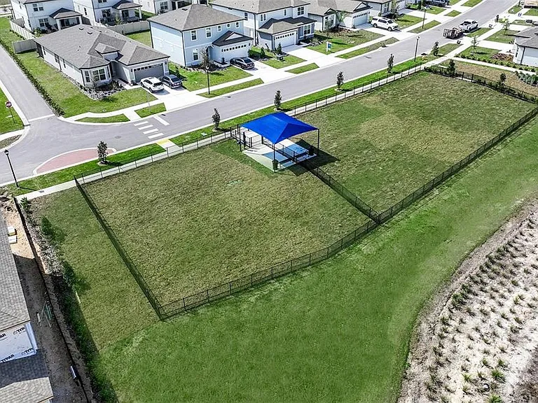 465 Waterford Dr — Photo 8