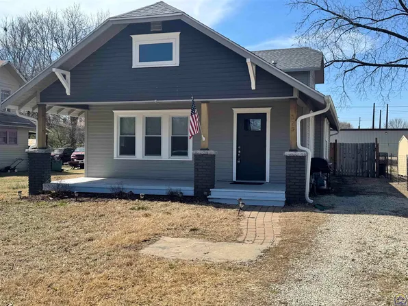 329 NW Waite St, Topeka, KS 66606