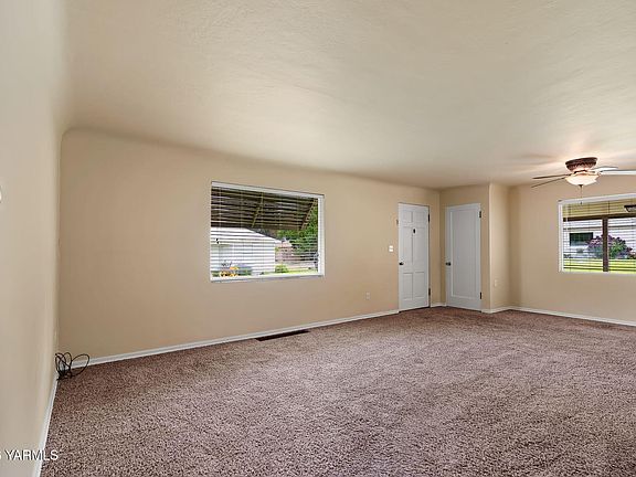 5th image of 120 Vendome Ave