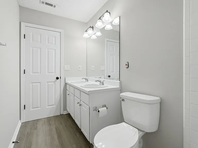 2533 Boxbourne Ct SE — Photo 12