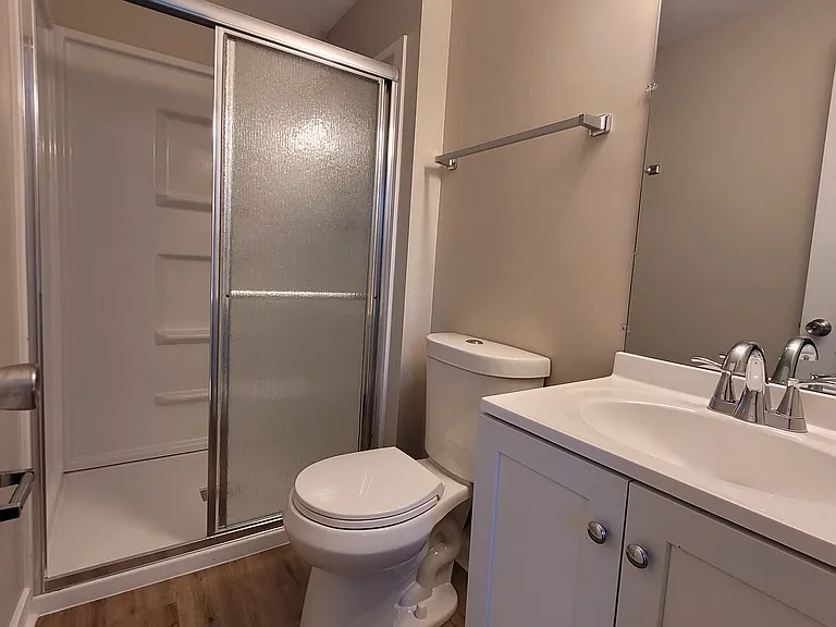 3192 Kingswood Dr — Photo 12