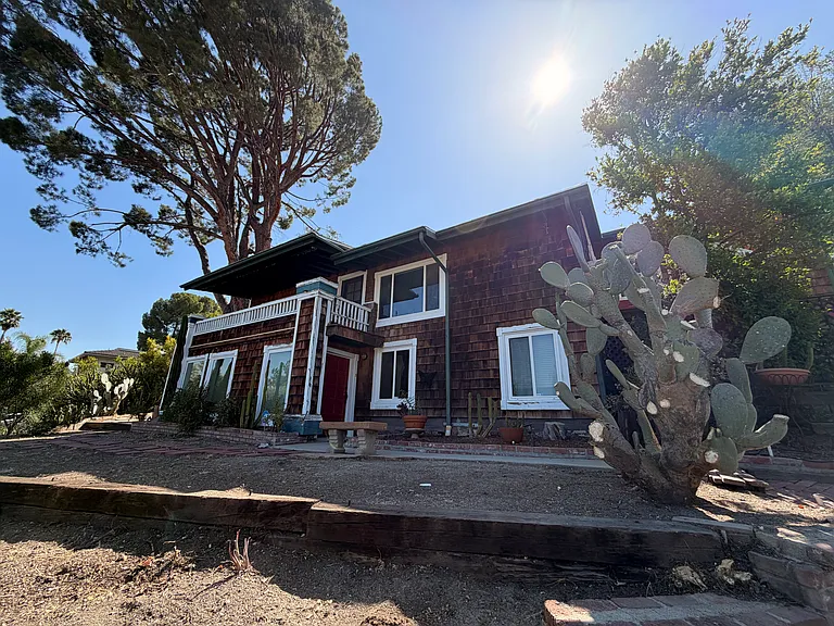 8625 Delmonico Ave — Photo 5