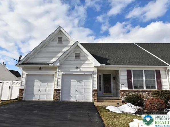1258 Briarwood Ln, Easton, PA 18040