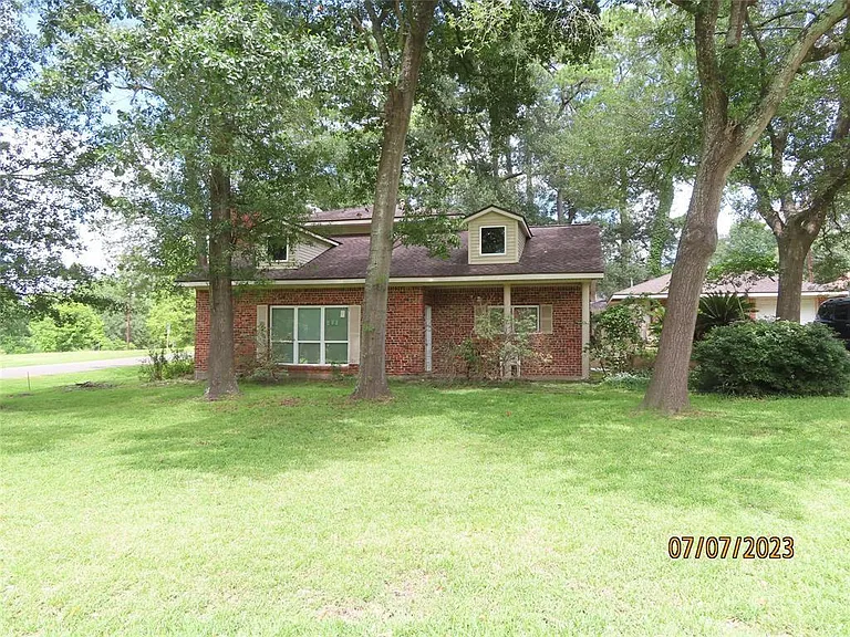 403 Highridge St — Photo 13