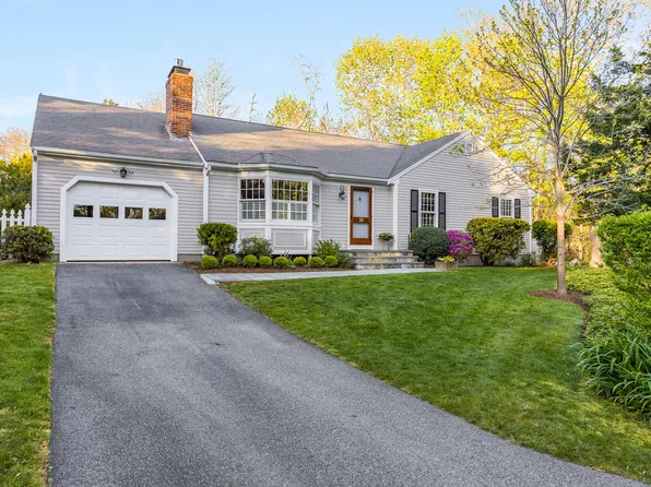 20 Doran Drive, Brewster, MA 02631