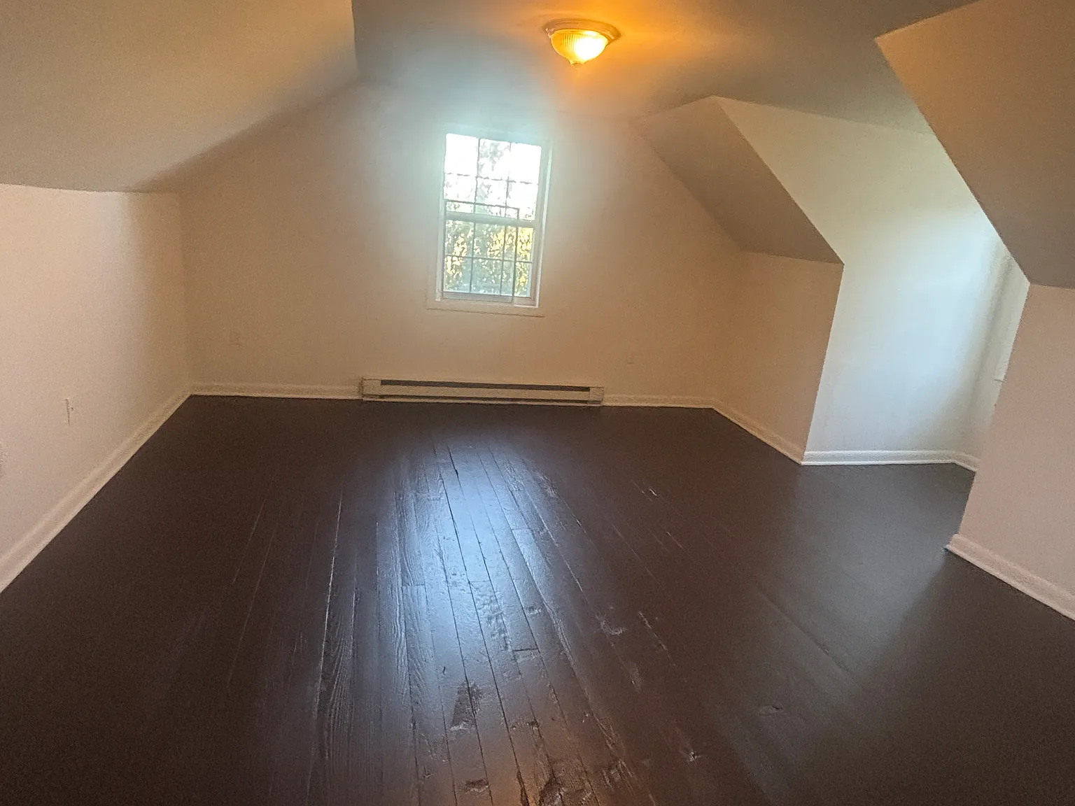 3 bed, 1202 sqft, $1,550 — Photo 4