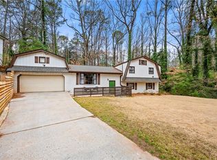 3457 Scenic Dr, East Pt, GA 30344