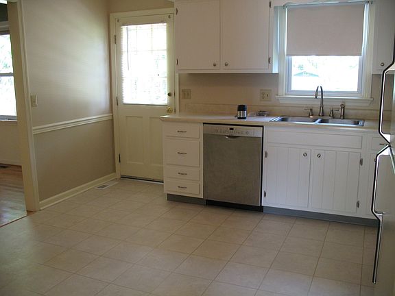 additional kitchen