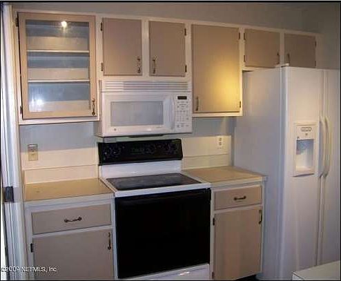 1st image of 8300 Plaza Gate Ln APT 1054