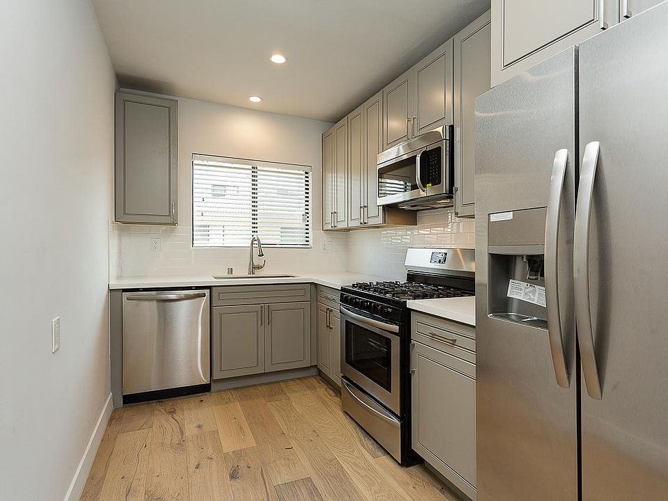 1st image of 11680 Ohio Ave APT 101