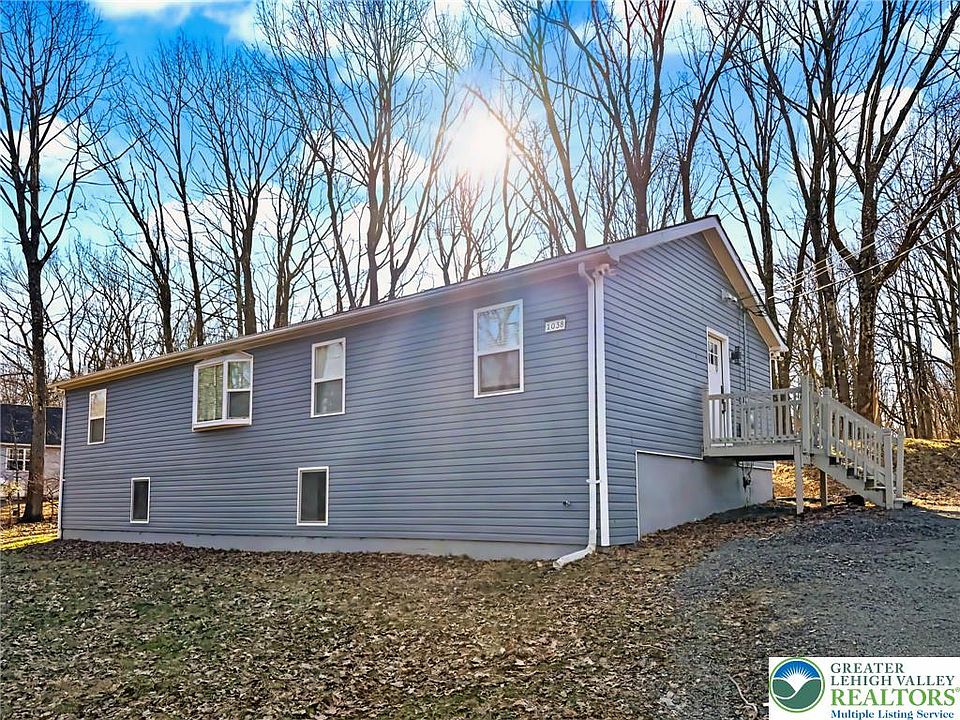 1st image of 1038 Cricket Ln