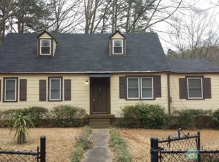1548 Willowbrook Dr SW, Atlanta, GA