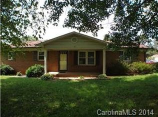 165 Victoria Dr, Statesville, NC 28625