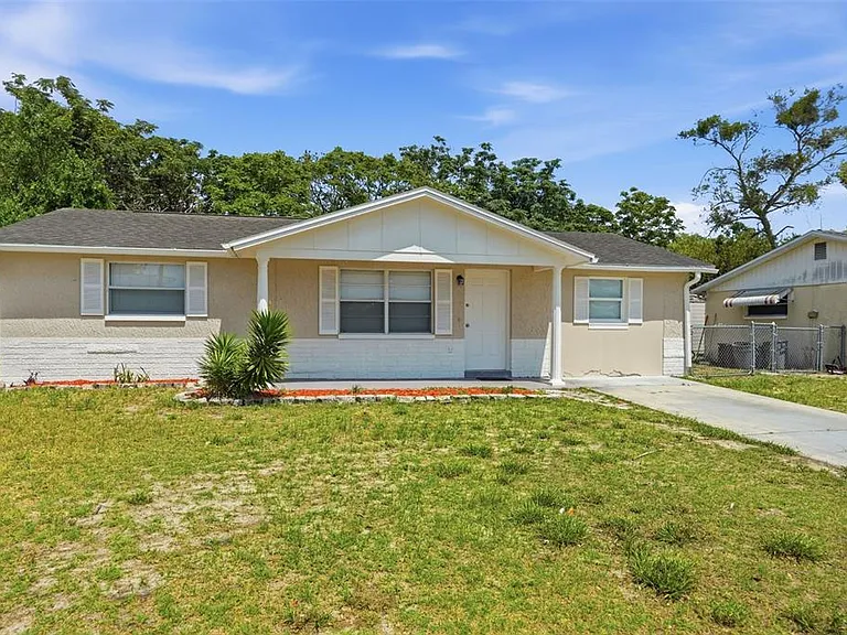 11902 Oceanside Dr — Photo 24