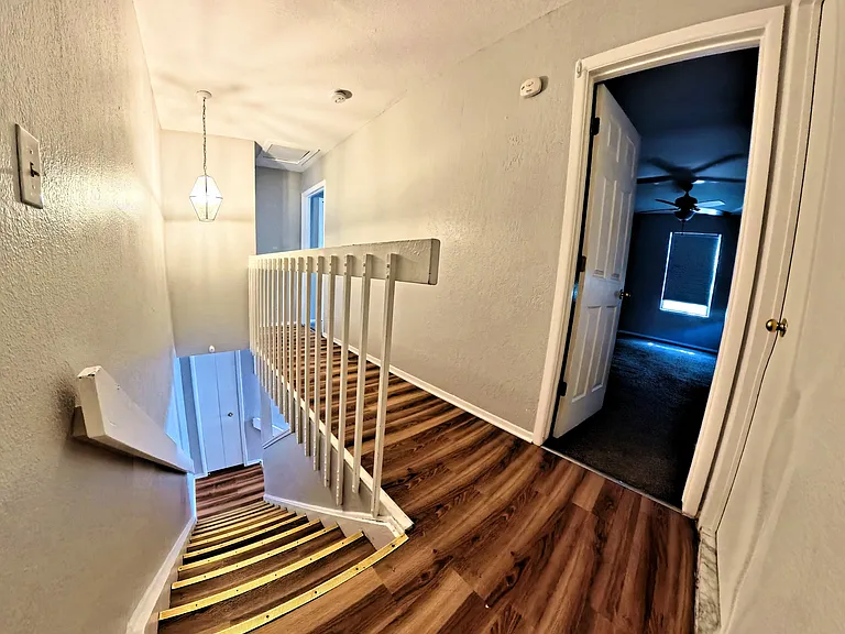 24837 Auburn Ln — Photo 8