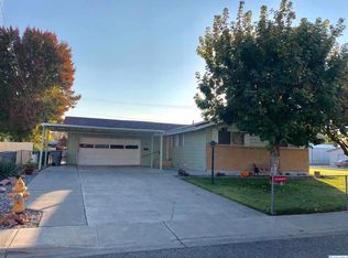 1900 Hoxie Ave, Richland, WA 99354