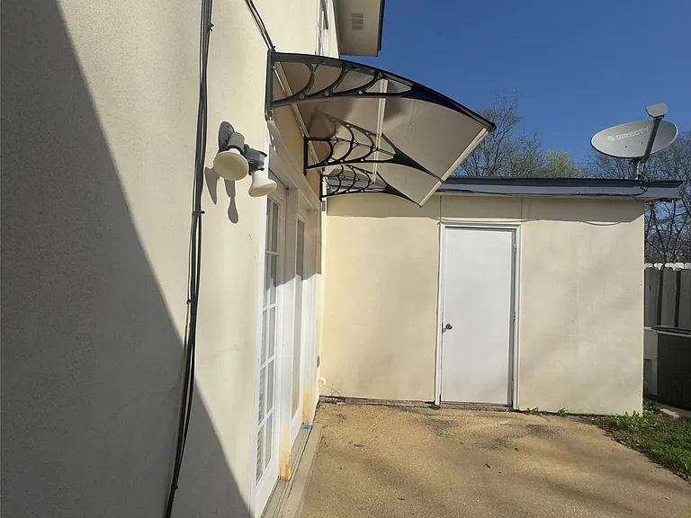 2845 Jan Dr — Photo 11