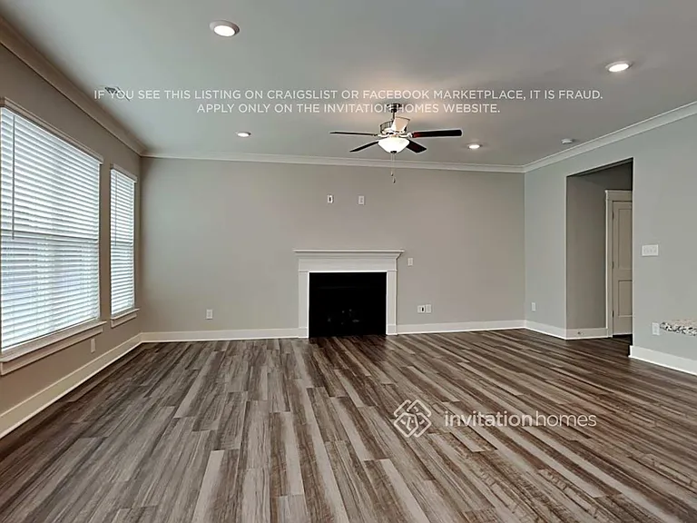 150 Habersham Ct — Photo 6