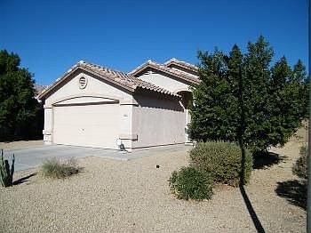 2nd image of 910 E Santa Cruz Ln