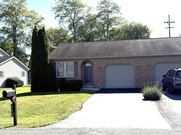 11618 Kimberly Dr, Greencastle, PA 17225