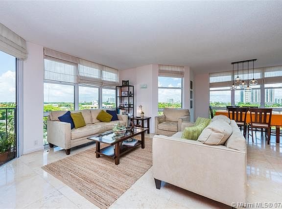 5th image of 1901 Brickell Ave APT B808