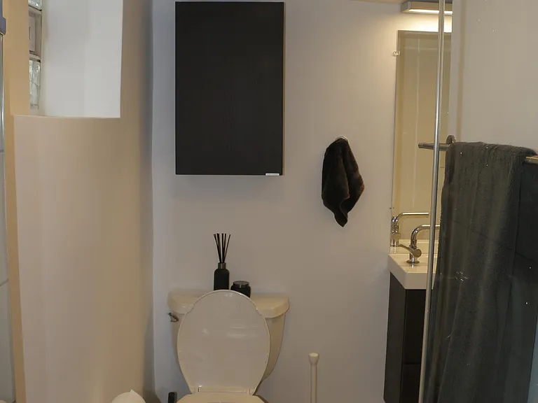 1612 W Le Moyne St #1 — Photo 6