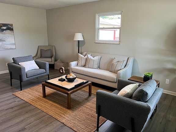 4th image of 10247 E Baribeau Ln