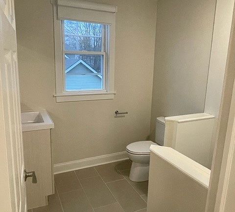 2nd image of 622 W Charles St APT 2