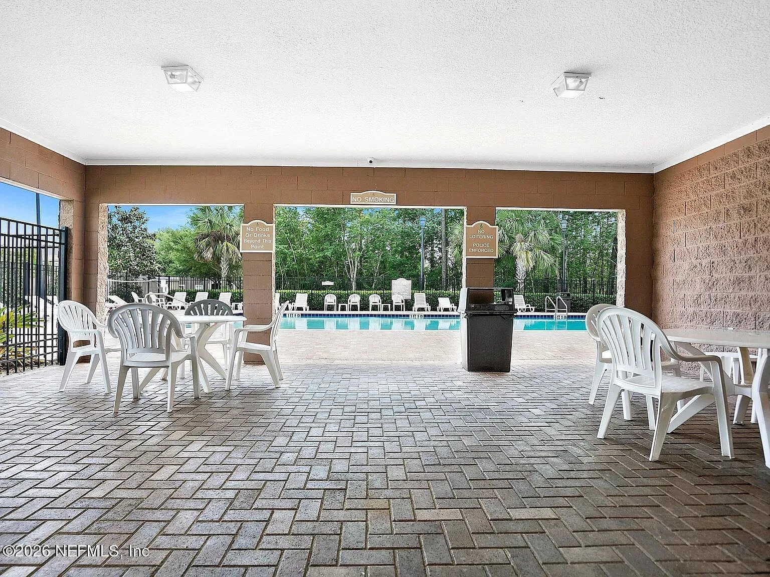 3 bed, 2.0 bath, 1157 sqft, $1,375 — Photo 3