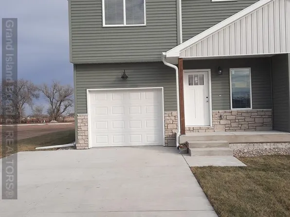 1551 Peach St, Grand Island, NE 68801