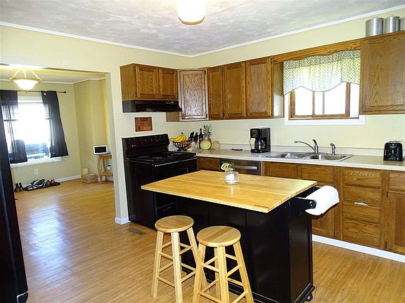 Eat in Kitchen