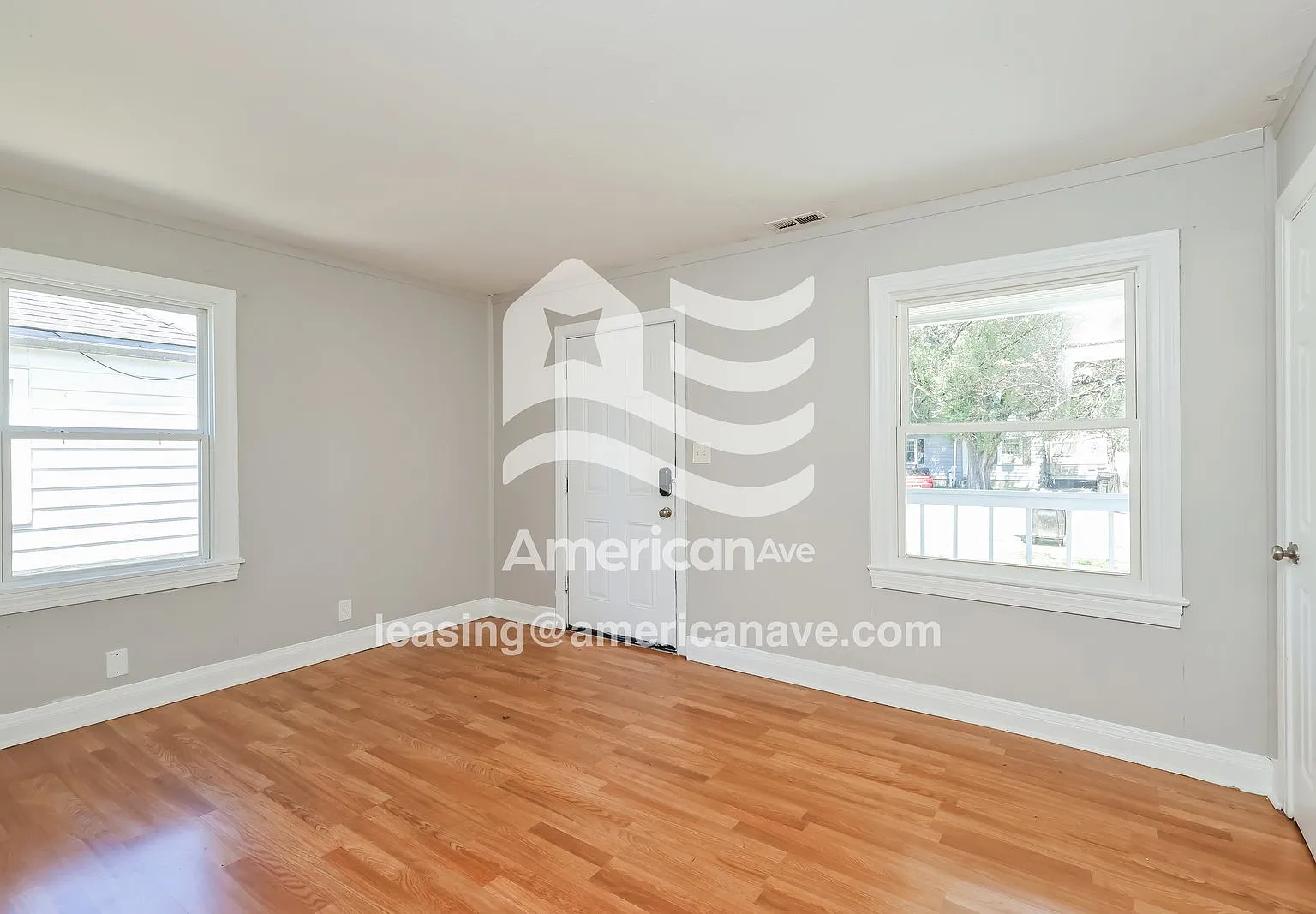 2 bed, 1.0 bath, 906 sqft, $1,150 — Photo 4