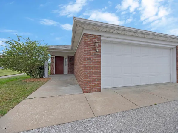 7447 Megan Brooke Ln, Evansville, IN 47725