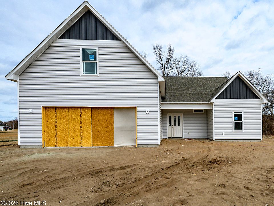 1st image of 303 Ramonas Lake Court