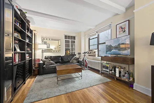 Rented by PD Properties LLC | media 2