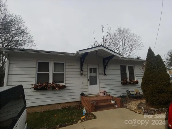 20 Sharptown Rd, Canton, NC 28716