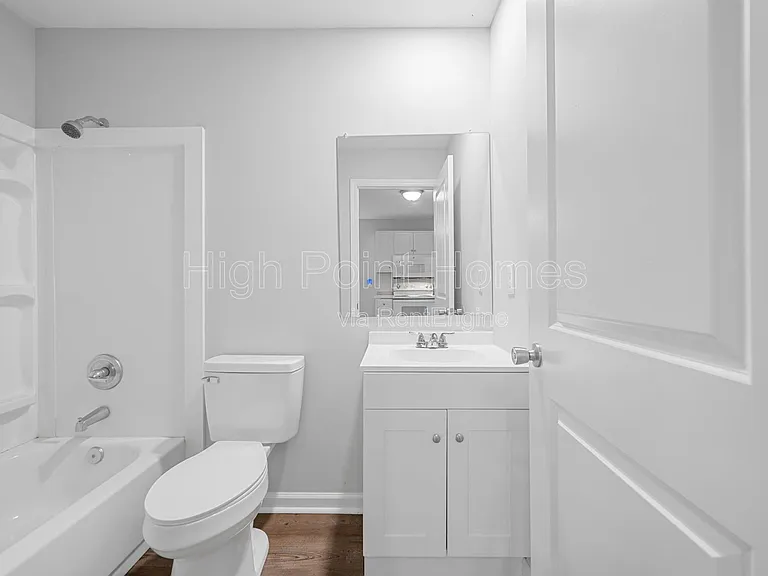 1317 Mayfield Ln #A — Photo 6
