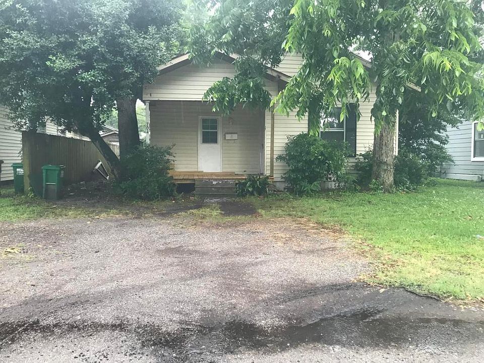 1st image of 704 McKinley Ave