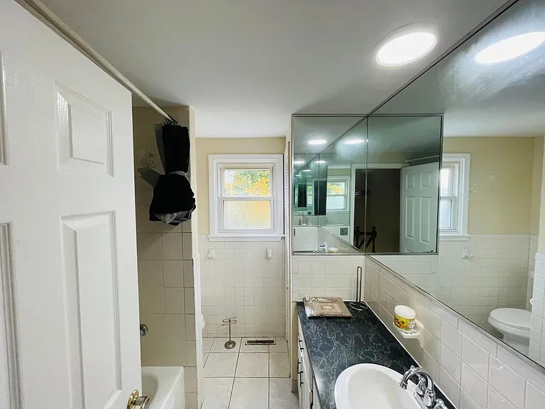 157 Fairgreen Dr #RIGHT — Photo 11