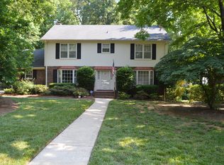 2924 Round Hill Rd, Greensboro, NC 27408