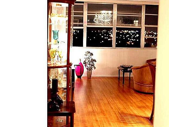 3rd image of 1301 NE Miami Gardens Dr APT 1103