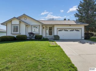 8141 S 69th St, La Vista, NE 68128