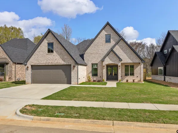 15083 Sweet Springs Dr, Tyler, TX 75703