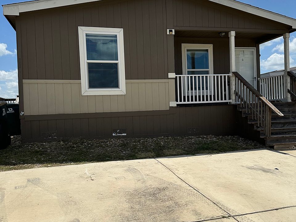1st image of 111 Palermo Dr #424