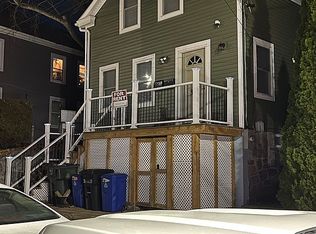 33 Williams St, New London, CT 06320