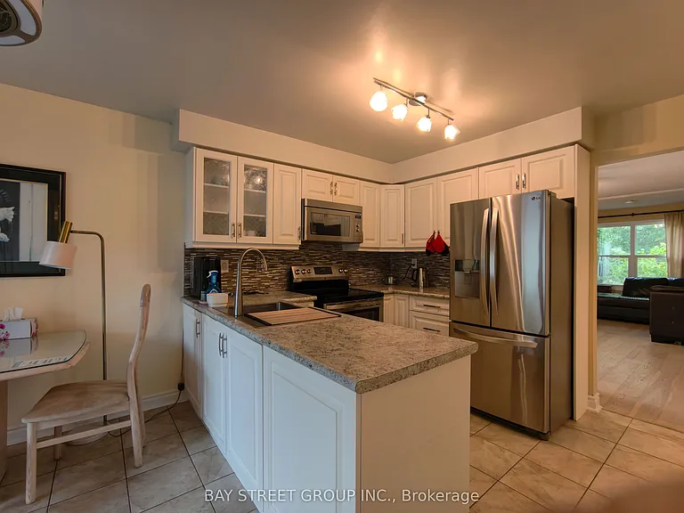 1620 Parish Ln — Photo 8