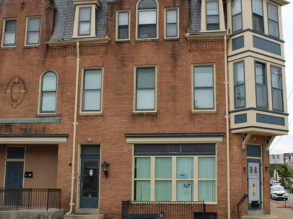 202 E King St APT 1, York, PA 17403