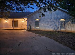 2201 N Broadway Ave, Shawnee, OK 74804