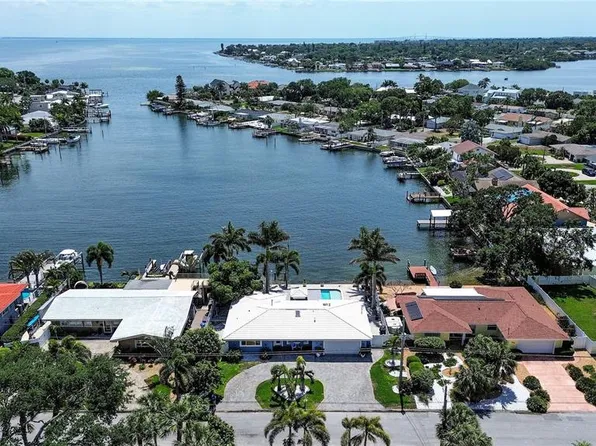 414 22nd Ave SE, Saint Petersburg, FL 33705