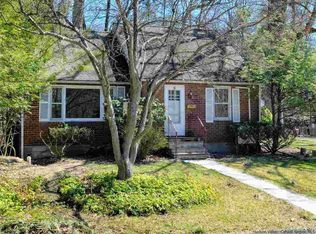 38 N Oakwood Ter, New Paltz, NY 12561